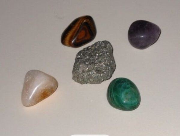 Money Attraction Prosperity Wealth Stones Pyrite Citrine Jade Amethyst Tiger Eye