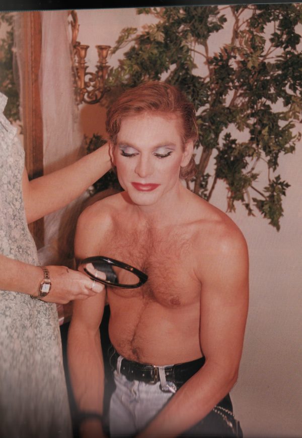 Sissy Expose #19 Magazine Transgender Transvestite TV TS - Image 7